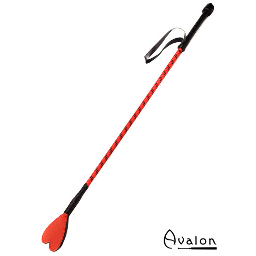 Avalon - COURAGE - Ridepisk med Hjerteflipp - Rød Avalon - COURAGE - Ridepisk med Hjerteflipp - Rød
