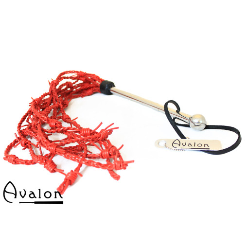 Avalon - DRUID - Piggtrådflogger i Rødt Lær